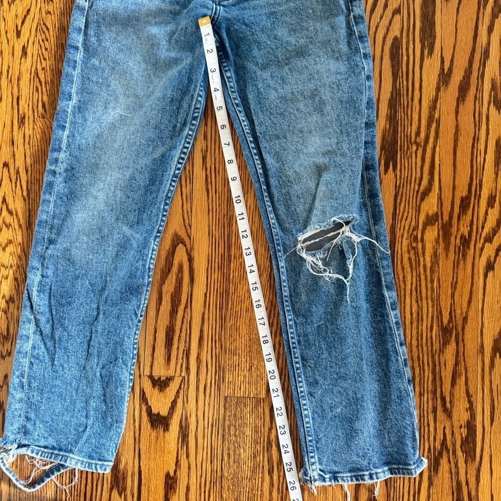 Mother The Tomcat High Rise Button Fly Distressed Jeans Women 26 Completely Over - Picture 6 of 12